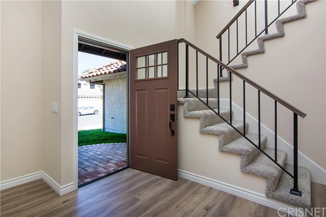 20376 Lisa Gail Drive, Saugus, CA 91350