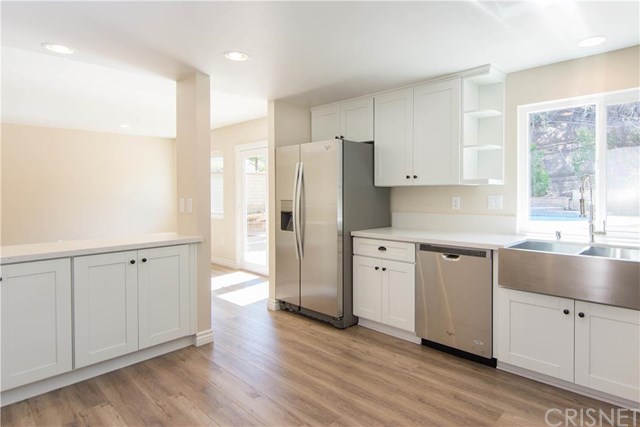 20376 Lisa Gail Drive, Saugus, CA 91350