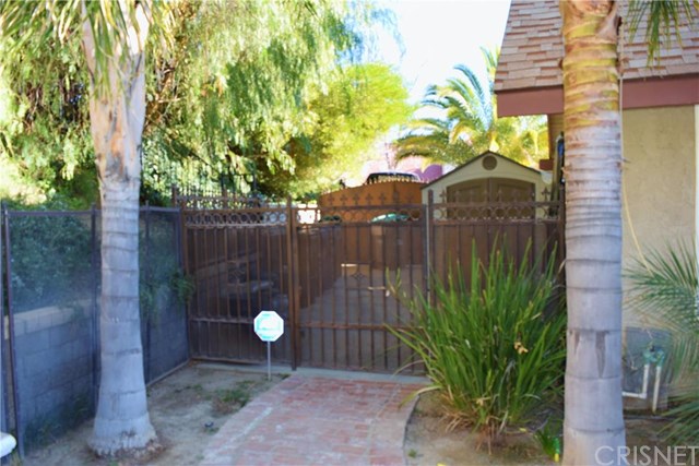 20832 Benz Road, Saugus, CA 91350