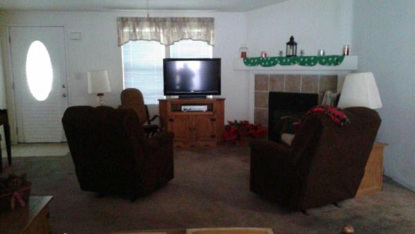 Cordova Mobile Estates 27361 Sierra Hwy space 146Canyon Country, CA 91351