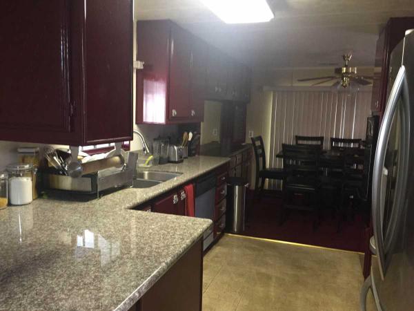 Cordova Mobile Estates 27361 Sierra Hwy space 2Canyon Country, CA 91351