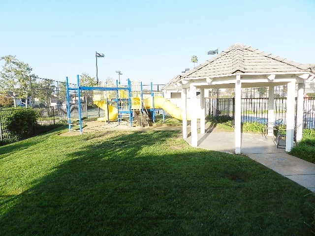 20041 Cottonwood DrSanta Clarita, CA, 91351Los Angeles County