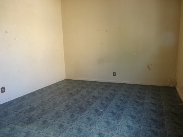 8541 Morehart AvenueSun Valley, CA, 91352Los Angeles County