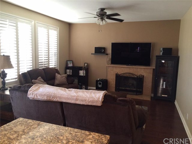 27537 Woodfield Place, Valencia, CA 91354