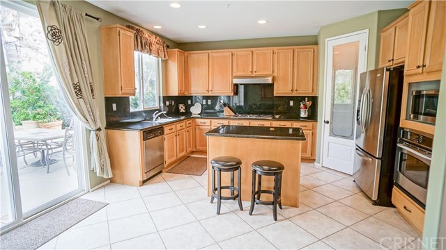 24017 Via Vista, Valencia, CA 91354