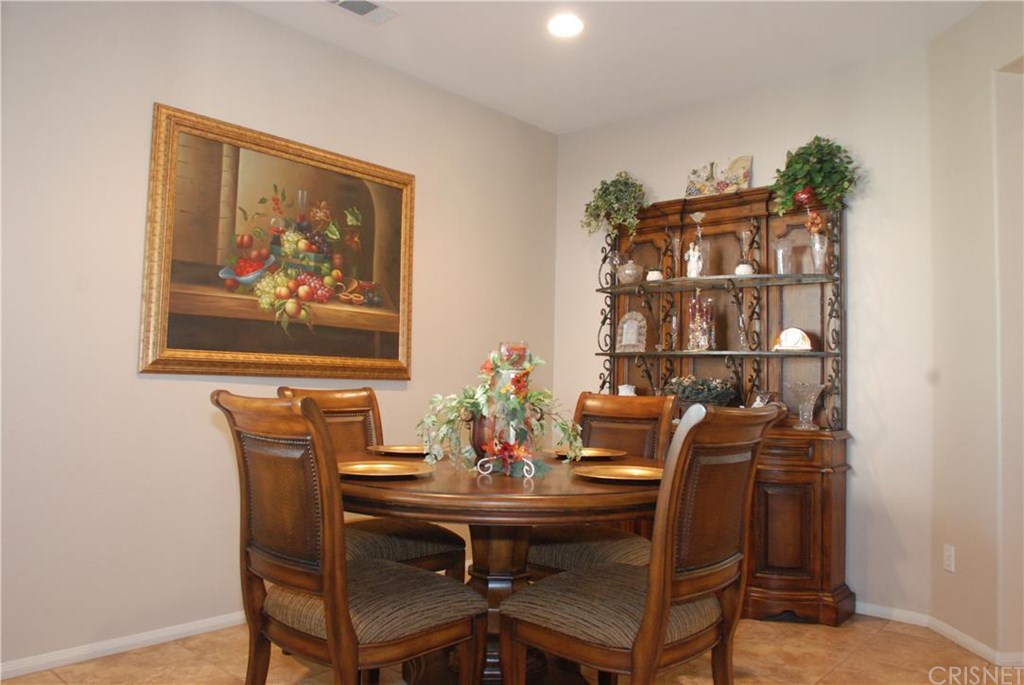 29373 Via Milagro, Valencia, CA 91354