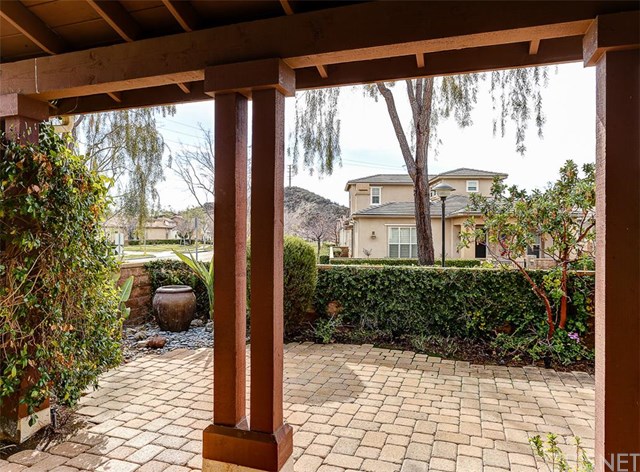 23761 Forest View Court, Valencia, CA 91354