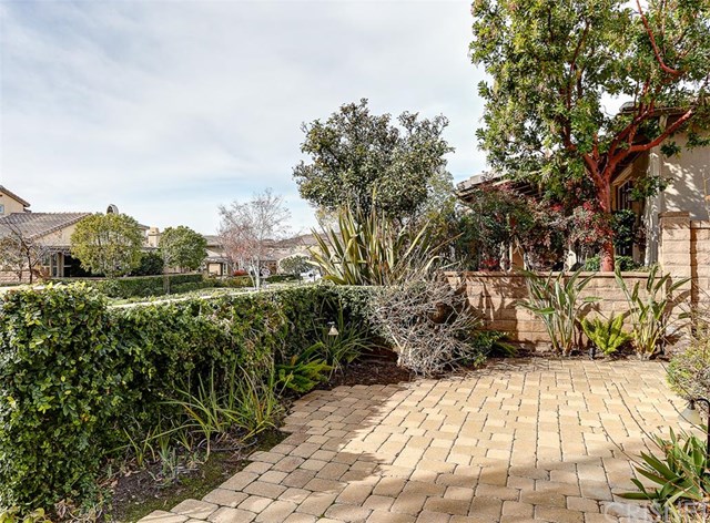 23761 Forest View Court, Valencia, CA 91354