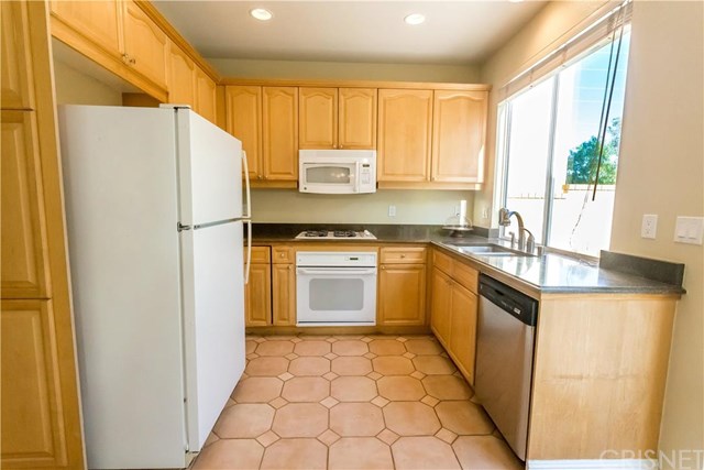 23713 Ashwood Place, Valencia, CA 91354