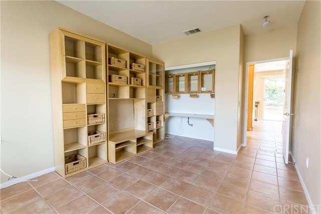 23713 Ashwood Place, Valencia, CA 91354
