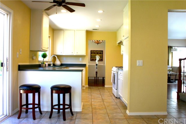 27858 Palmetto Ridge Drive, Valencia, CA 91354