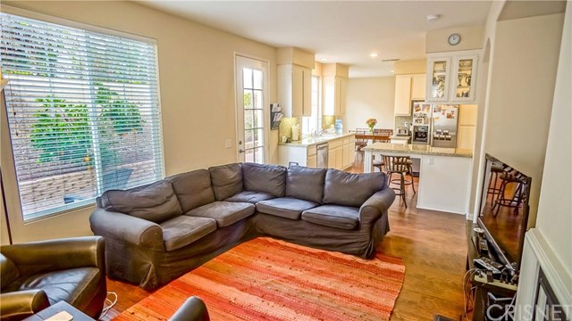 23301 Anacapa Lane, Valencia, CA 91354
