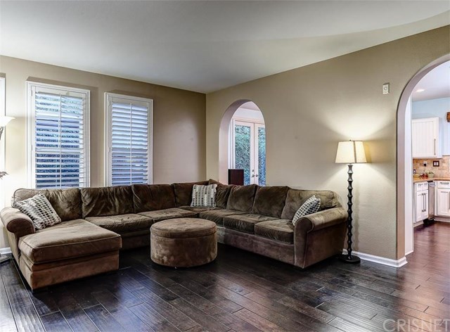 27007 San Ysidro Avenue, Valencia, CA 91355