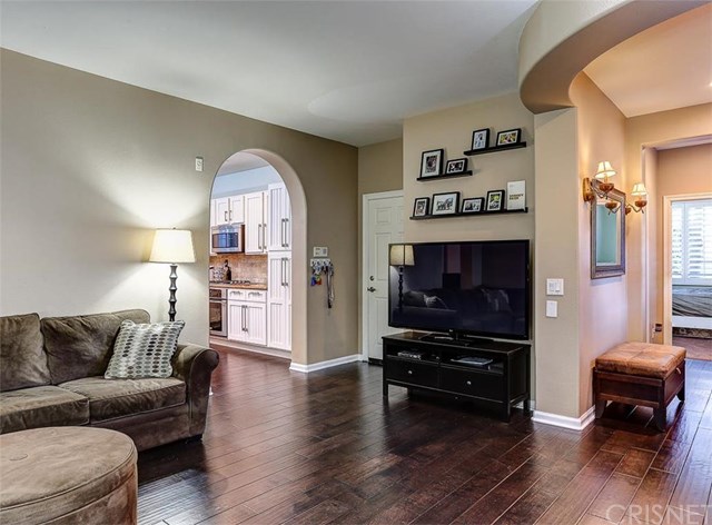 27007 San Ysidro Avenue, Valencia, CA 91355