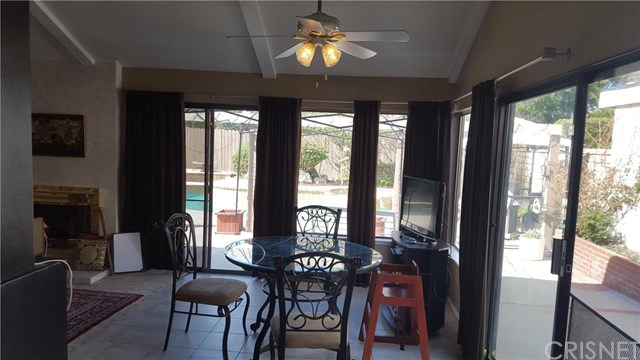 25207 Via Sistine, Valencia, CA 91355