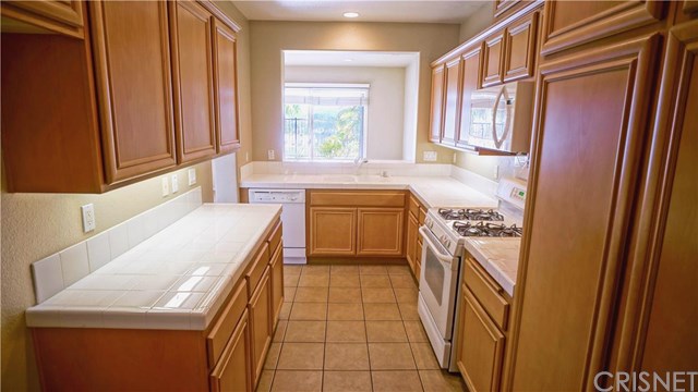 24340 Lorenzo Lane, Valencia, CA 91355