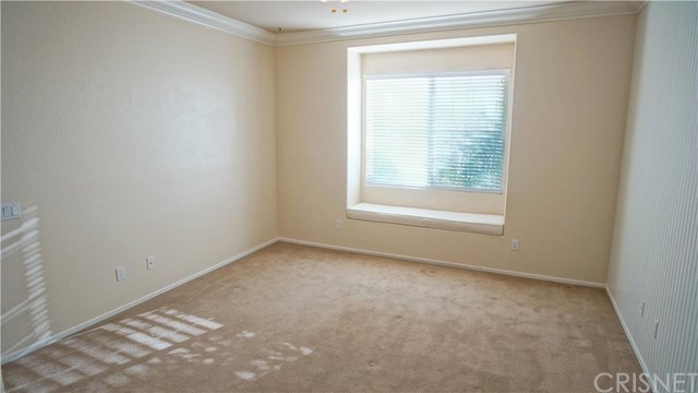 24340 Lorenzo Lane, Valencia, CA 91355