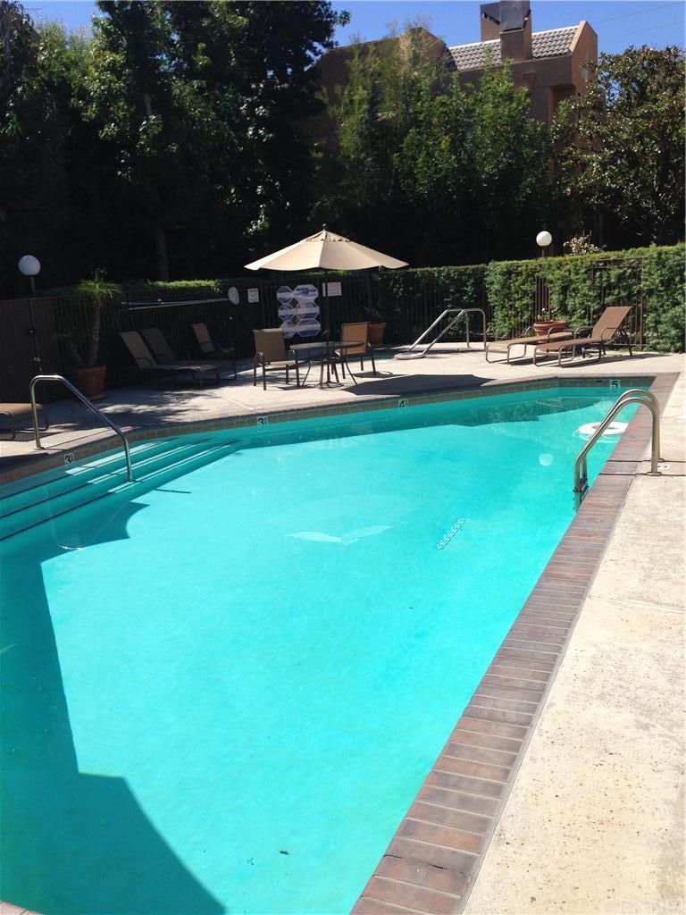 18730 Hatteras Street, Tarzana, CA 91356