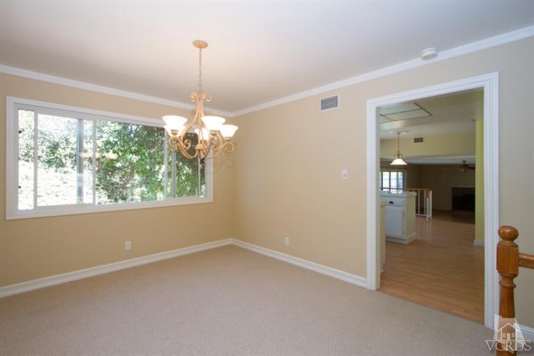 183 West Sidlee Street, Thousand Oaks, CA 91360