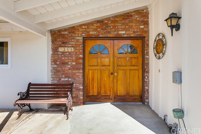 1255 Coventry Drive, Thousand Oaks, CA 91360