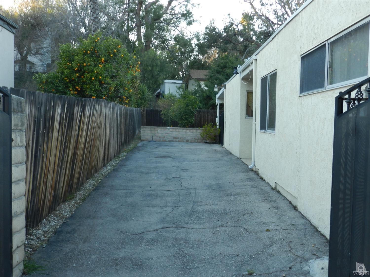 857 Erbes Road, Thousand Oaks, CA 91362