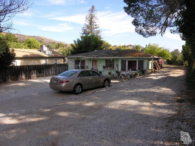 136 North Oakview Drive, Thousand Oaks, CA 91362