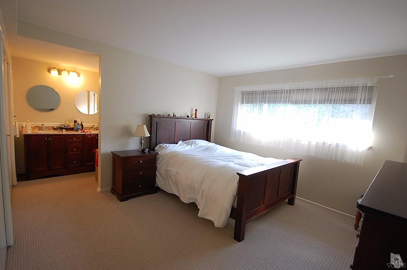 909 Valley High Avenue, Thousand Oaks, CA 91362