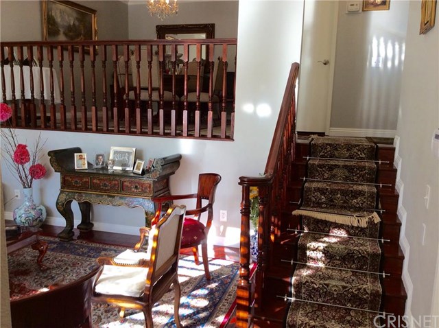 6201 Shoup Avenue, Woodland Hills, CA 91367