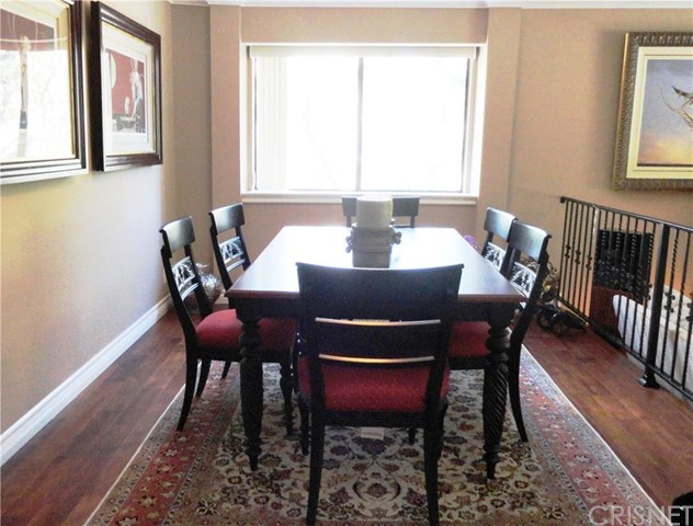21801 Burbank Boulevard, Woodland Hills, CA 91367