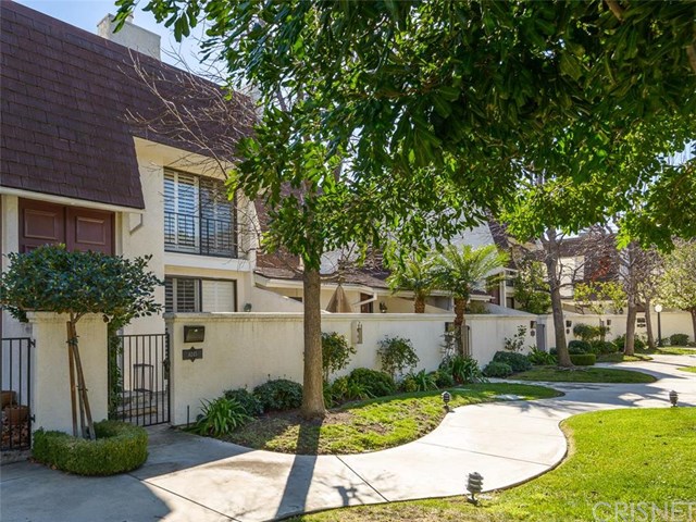 6245 Randi Avenue, Woodland Hills, CA 91367