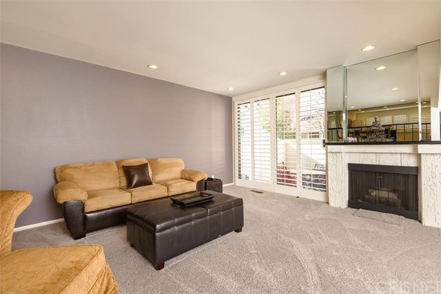 6245 Randi Avenue, Woodland Hills, CA 91367