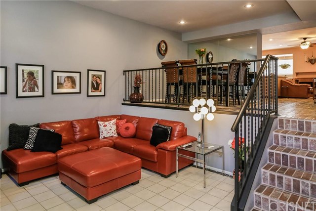 5721 Topanga Canyon Boulevard, Woodland Hills, CA 91367