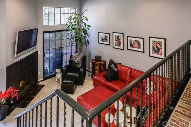 5721 Topanga Canyon Boulevard, Woodland Hills, CA 91367