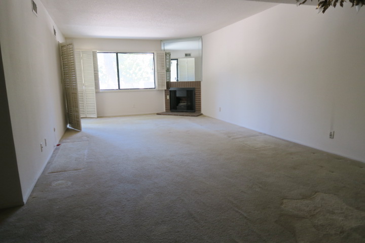 21650 Burbank Blvd Unit 118Woodland Hills, CA, 91367Los Angeles County