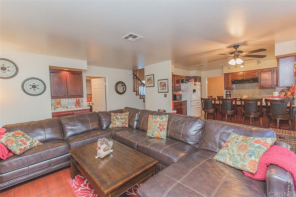 22232 Dolorosa Street, Woodland Hills, CA 91367