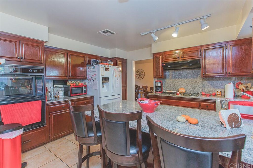 22232 Dolorosa Street, Woodland Hills, CA 91367