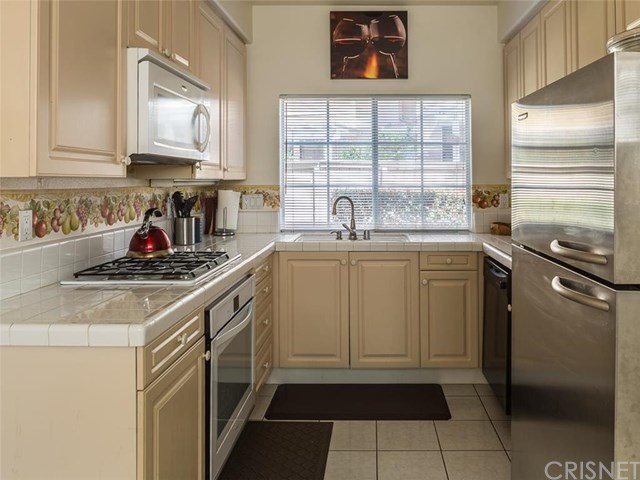 455 Novara Way, Oak Park, CA 91377
