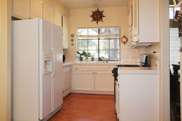 4767 Via Bensa, Oak Park, United States 91377