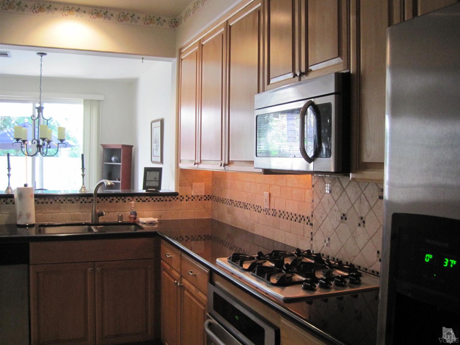 429 Zeno Way, Oak Park, CA 91377