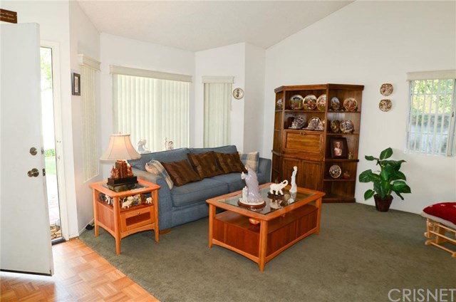 29837 Pinecone Place, Castaic, CA 91384
