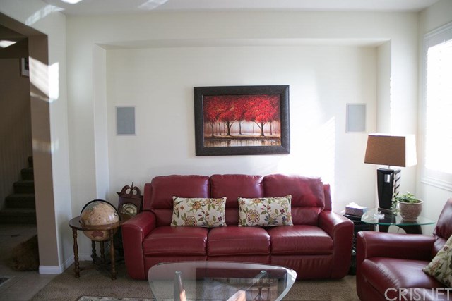 29370 Gary Drive, Canyon Country, CA 91387
