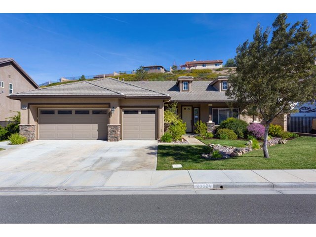 29524 Big Bend Place, Canyon Country, CA 91387