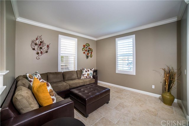 29337 Spencer Drive, Canyon Country, CA 91387