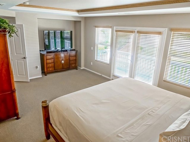 27138 Cherry Laurel Place, Canyon Country, CA 91387