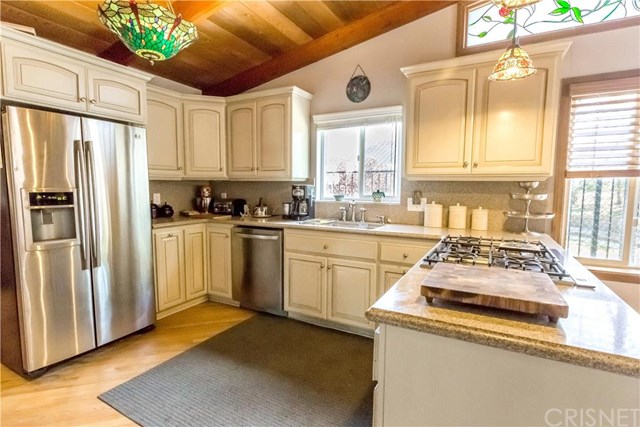 7270 Michael Street, Agua Dulce, CA 91390