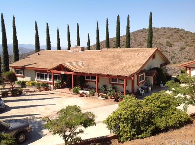 9333 Escondido Canyon Road, Agua Dulce, CA 91390