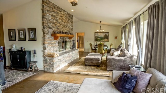 33950 Hanawalt Road, Agua Dulce, CA 91390