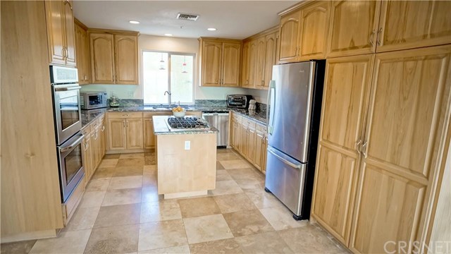 33950 Hanawalt Road, Agua Dulce, CA 91390