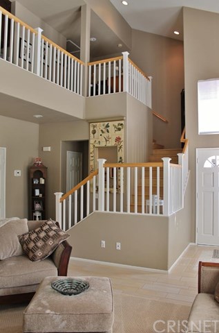 28741 Park Woodland Place, Saugus, CA 91390