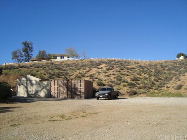 9210 Yucca Hills Road, Agua Dulce, CA 91390